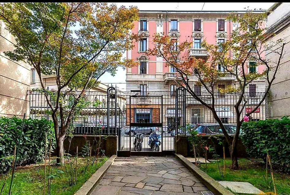 A Casa Di... Apartment Milan 0*,  Italy